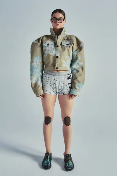 Look 50